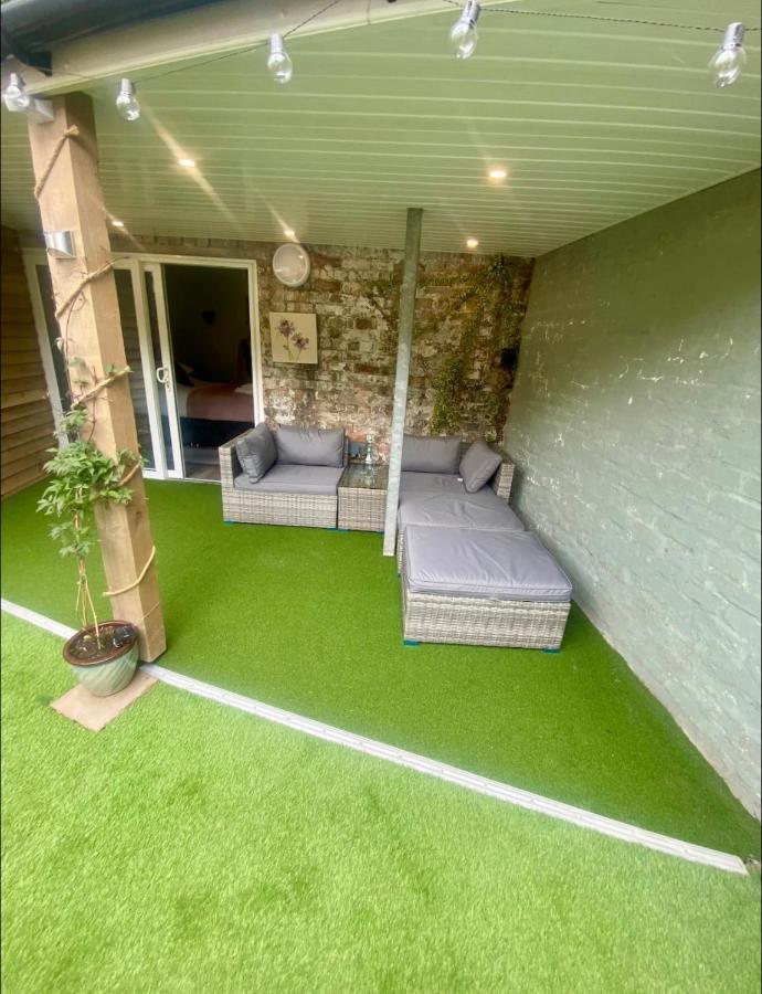 Poppy'S Place Llandudno Junction Dış mekan fotoğraf